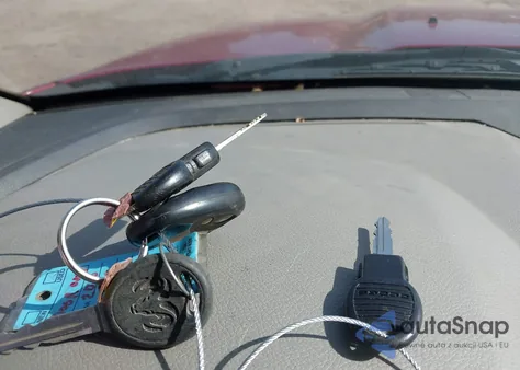 2010 Dodge Ram 1500 St z USA, uszkodzony, nr VIN 1D7RV1GP8AS199330